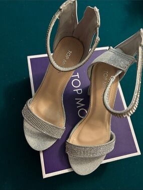 TOP Moda Silver Rhinestone Ankle-Strap Heels size 5 1/2